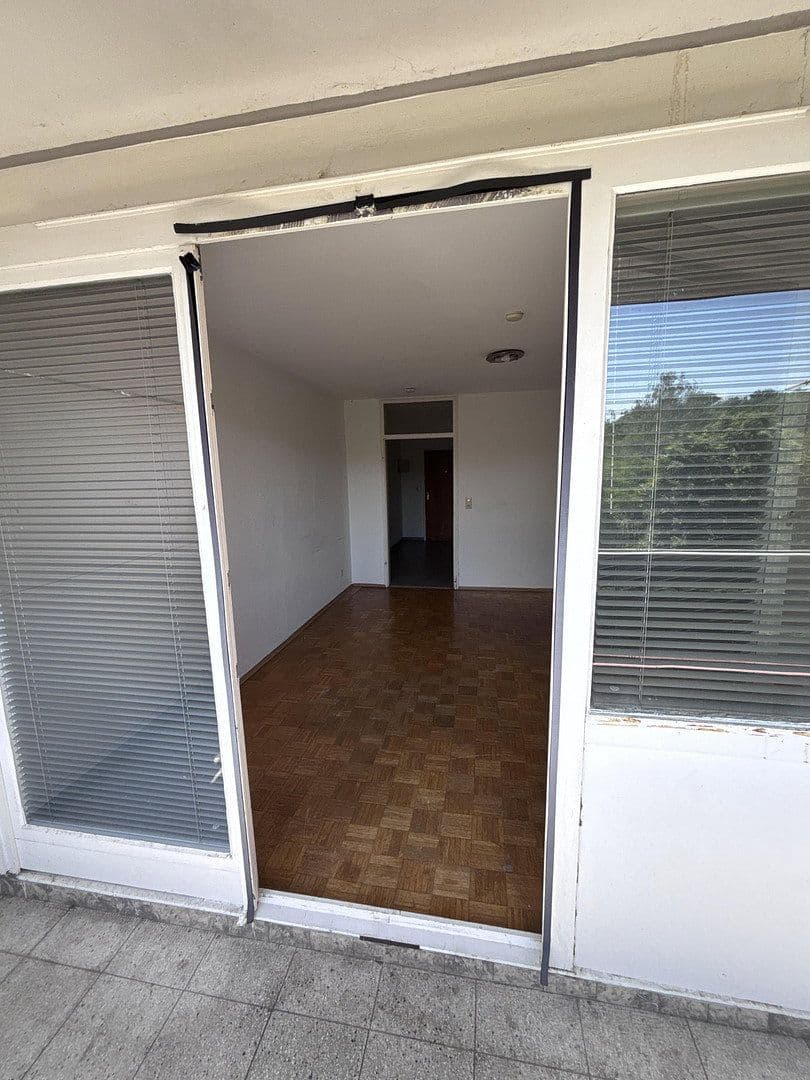 Predaj bytu 1-izbový 37 m², Stuttgart-Hofen, Bádensko-Wurttembersko Predaj bytu 1-izbový 37 m², Stuttgart-Hofen, Bádensko-Wurttembersko