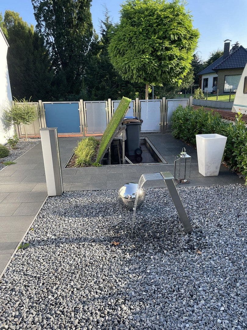 Predaj domu 195 m², pozemek 1.300 m², Hille, Severné Porýnie - Westfálsko Predaj domu 195 m², pozemek 1.300 m², Hille, Severné Porýnie - Westfálsko