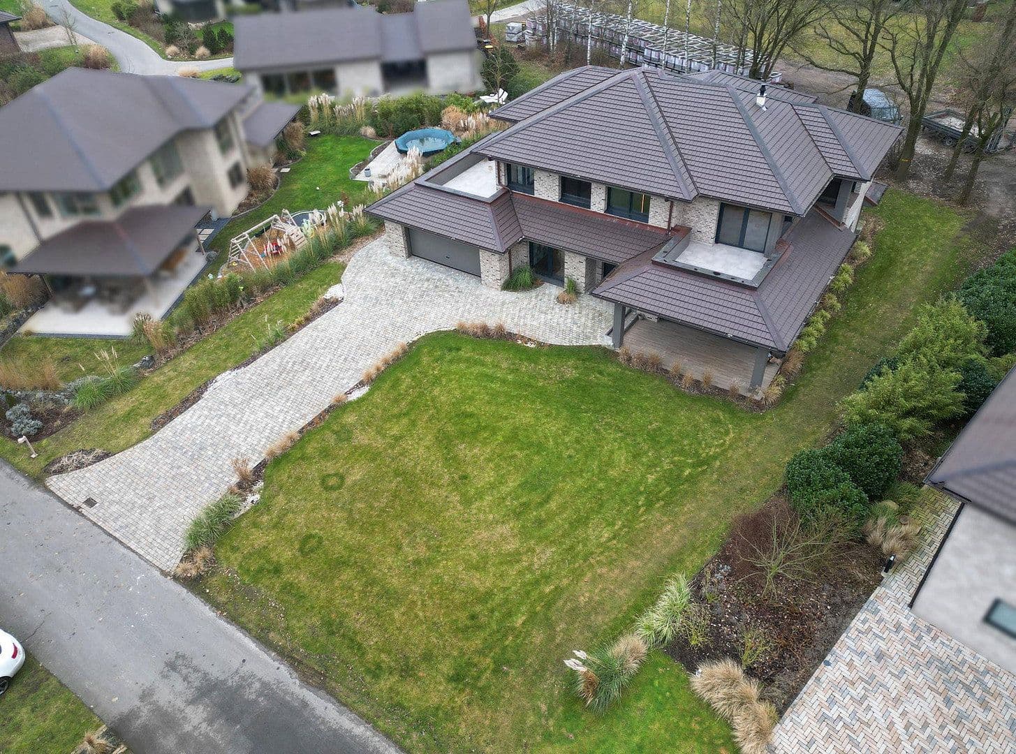 Predaj domu 300 m², pozemek 1.000 m², Wildeshausen, Dolné Sasko Predaj domu 300 m², pozemek 1.000 m², Wildeshausen, Dolné Sasko
