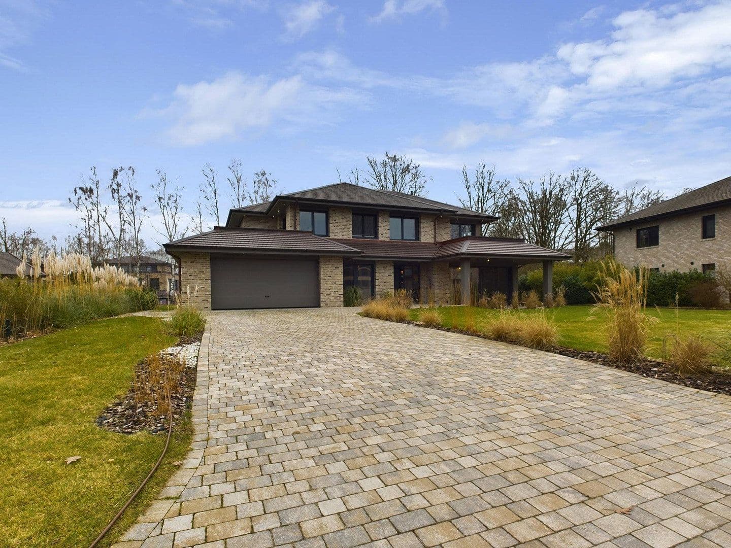 Predaj domu 300 m², pozemek 1.000 m², Wildeshausen, Dolné Sasko Predaj domu 300 m², pozemek 1.000 m², Wildeshausen, Dolné Sasko