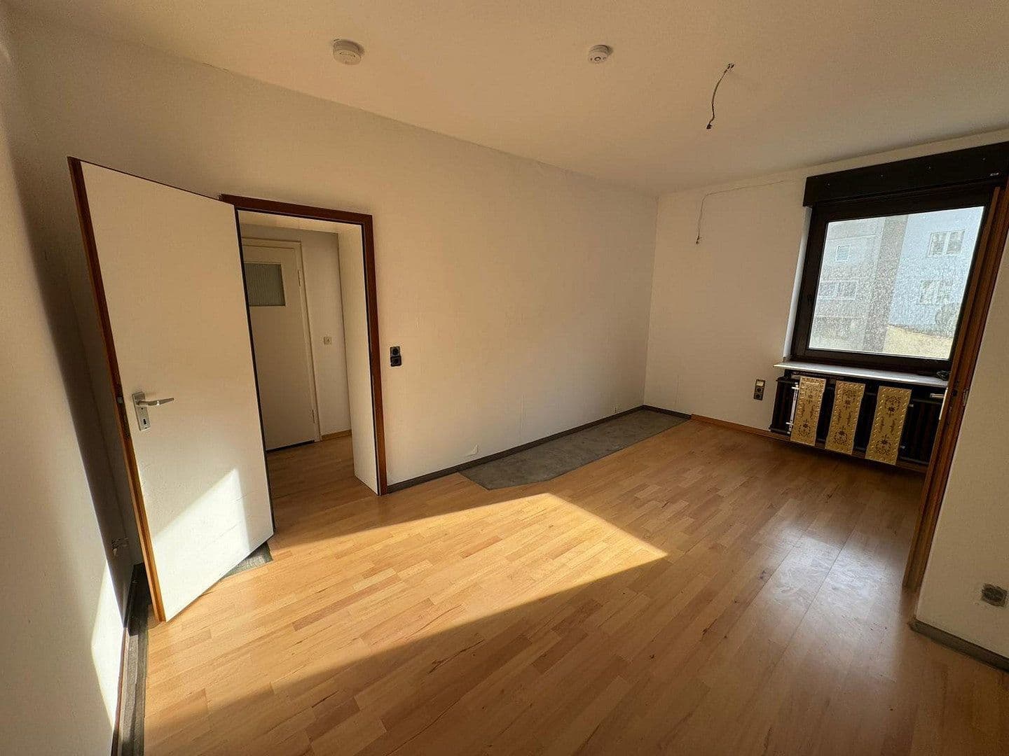 Predaj bytu 4-izbový 121 m², Eisenstraße 11, Düsseldorf, Severné Porýnie - Westfálsko Predaj bytu 4-izbový 121 m², Eisenstraße 11, Düsseldorf, Severné Porýnie - Westfálsko