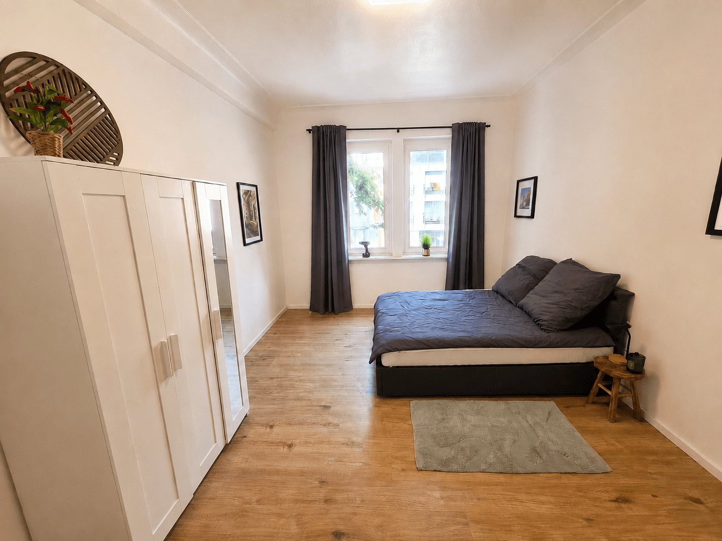 Prenájom bytu 20 m², Düsseldorf, Severné Porýnie - Westfálsko Prenájom bytu 20 m², Düsseldorf, Severné Porýnie - Westfálsko