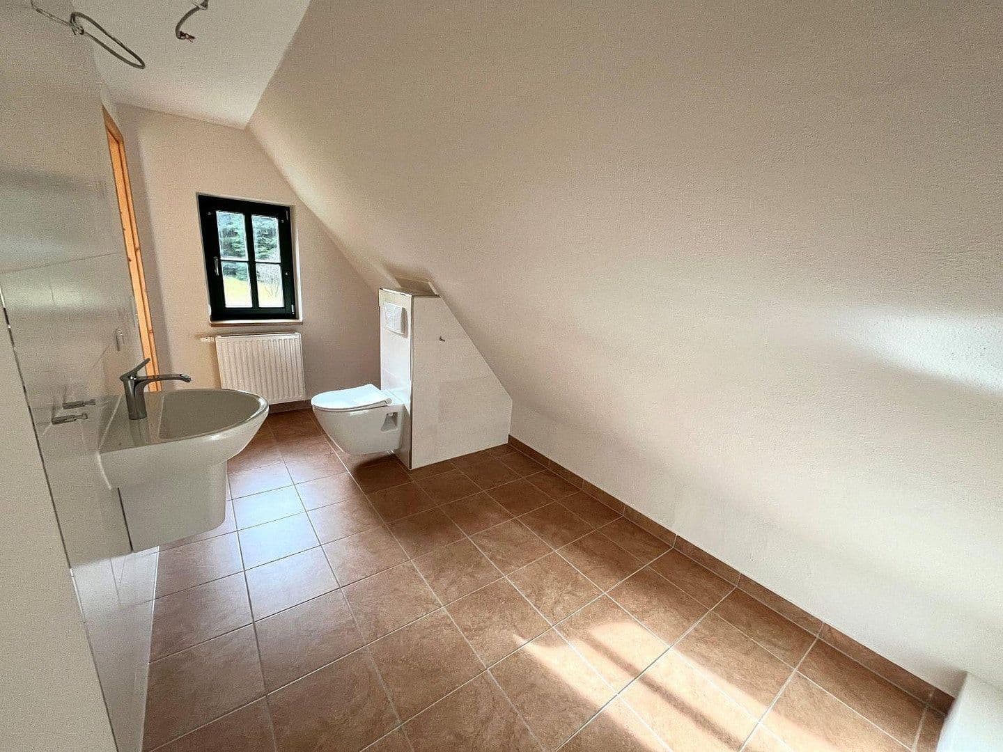Predaj domu 268 m², pozemek 10.001 m², Eibenstock, Sasko Predaj domu 268 m², pozemek 10.001 m², Eibenstock, Sasko