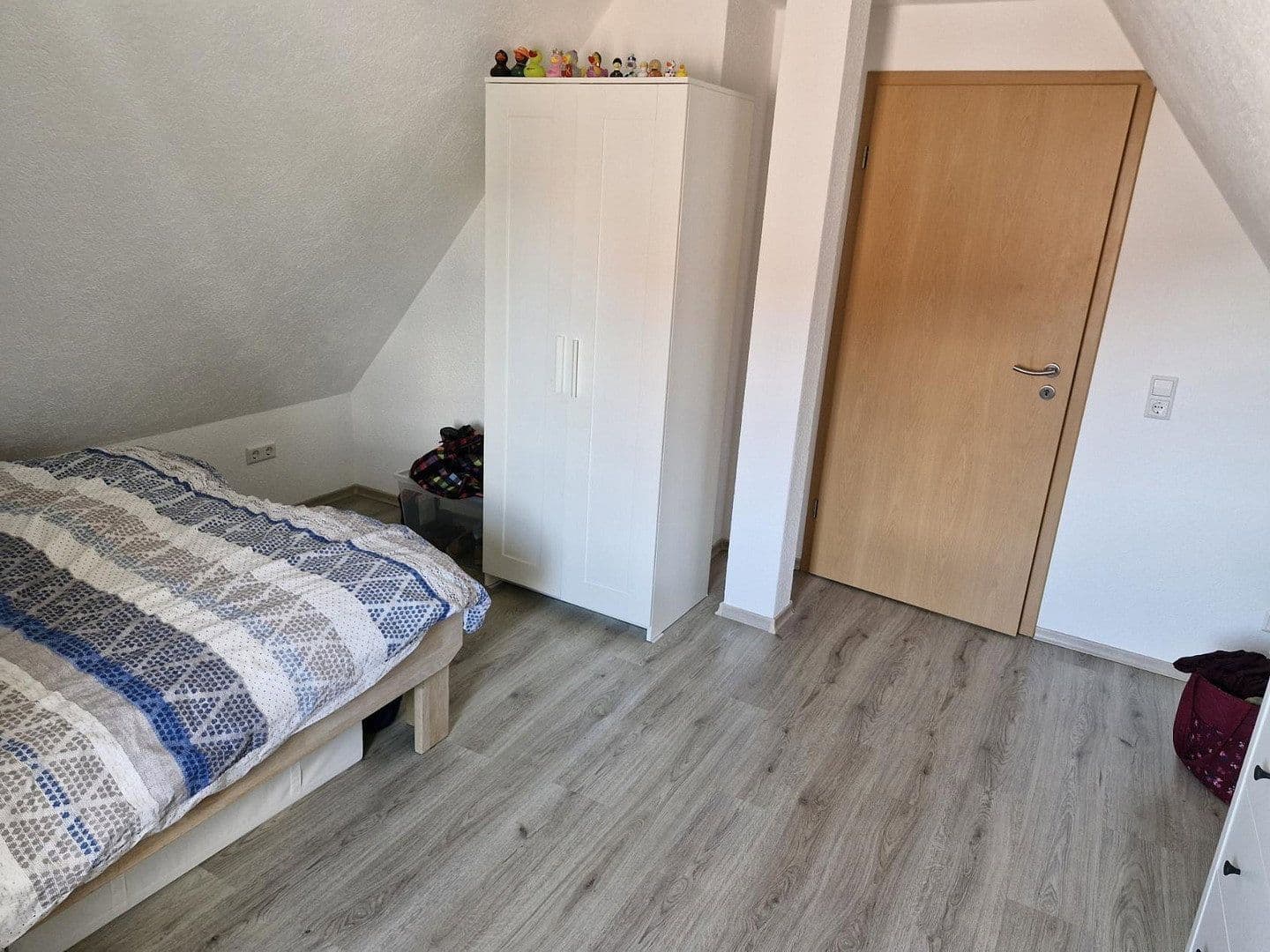Prenájom bytu 2-izbový 65 m², Löhrstraße 3, Trossingen, Bádensko-Wurttembersko Prenájom bytu 2-izbový 65 m², Löhrstraße 3, Trossingen, Bádensko-Wurttembersko