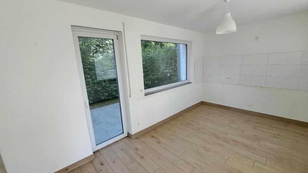 Prenájom domu 206 m², pozemek 265 m², Am Dreispitz 30, Aschaffenburg, Bavorsko Prenájom domu 206 m², pozemek 265 m², Am Dreispitz 30, Aschaffenburg, Bavorsko