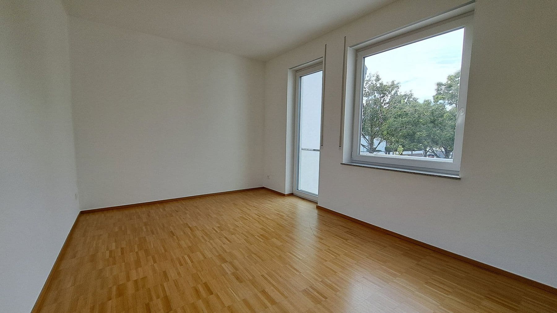 Prenájom domu 206 m², pozemok 265 m², Am Dreispitz 30, Aschaffenburg, Bavorsko Prenájom domu 206 m², pozemok 265 m², Am Dreispitz 30, Aschaffenburg, Bavorsko