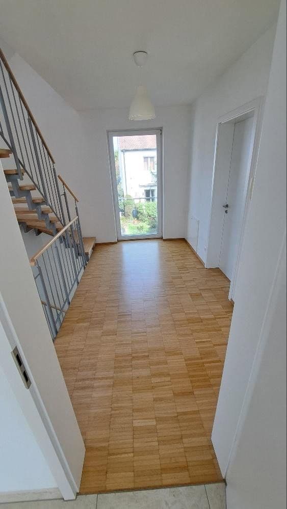 Prenájom domu 206 m², pozemek 265 m², Am Dreispitz 30, Aschaffenburg, Bavorsko Prenájom domu 206 m², pozemek 265 m², Am Dreispitz 30, Aschaffenburg, Bavorsko