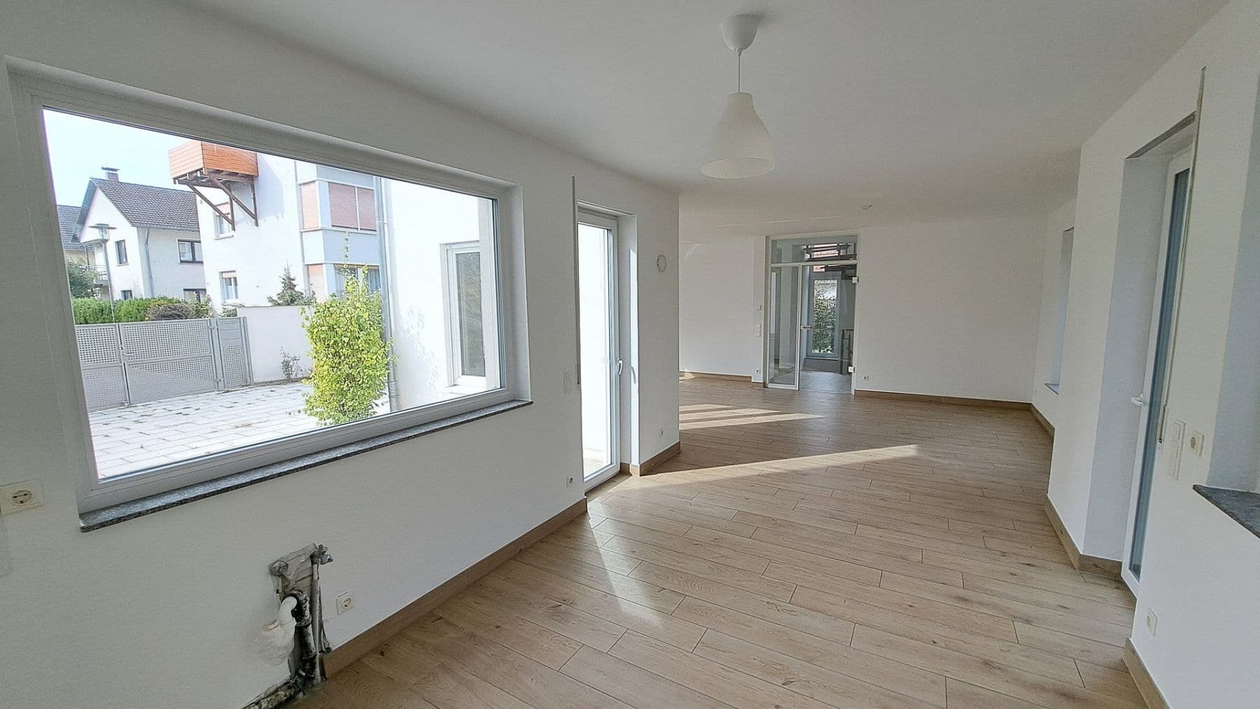 Prenájom domu 206 m², pozemok 265 m², Am Dreispitz 30, Aschaffenburg, Bavorsko Prenájom domu 206 m², pozemok 265 m², Am Dreispitz 30, Aschaffenburg, Bavorsko