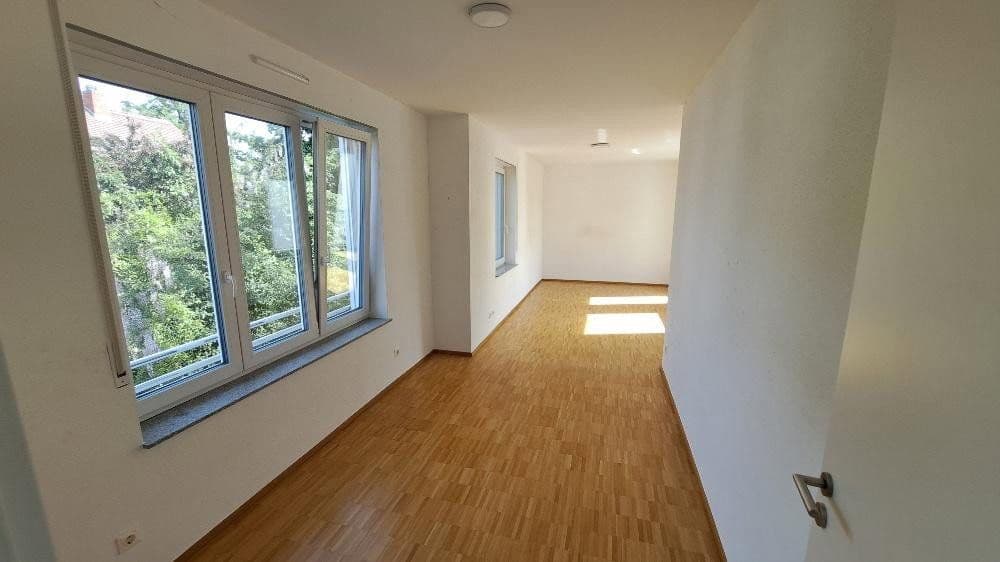 Prenájom domu 206 m², pozemek 265 m², Am Dreispitz 30, Aschaffenburg, Bavorsko Prenájom domu 206 m², pozemek 265 m², Am Dreispitz 30, Aschaffenburg, Bavorsko
