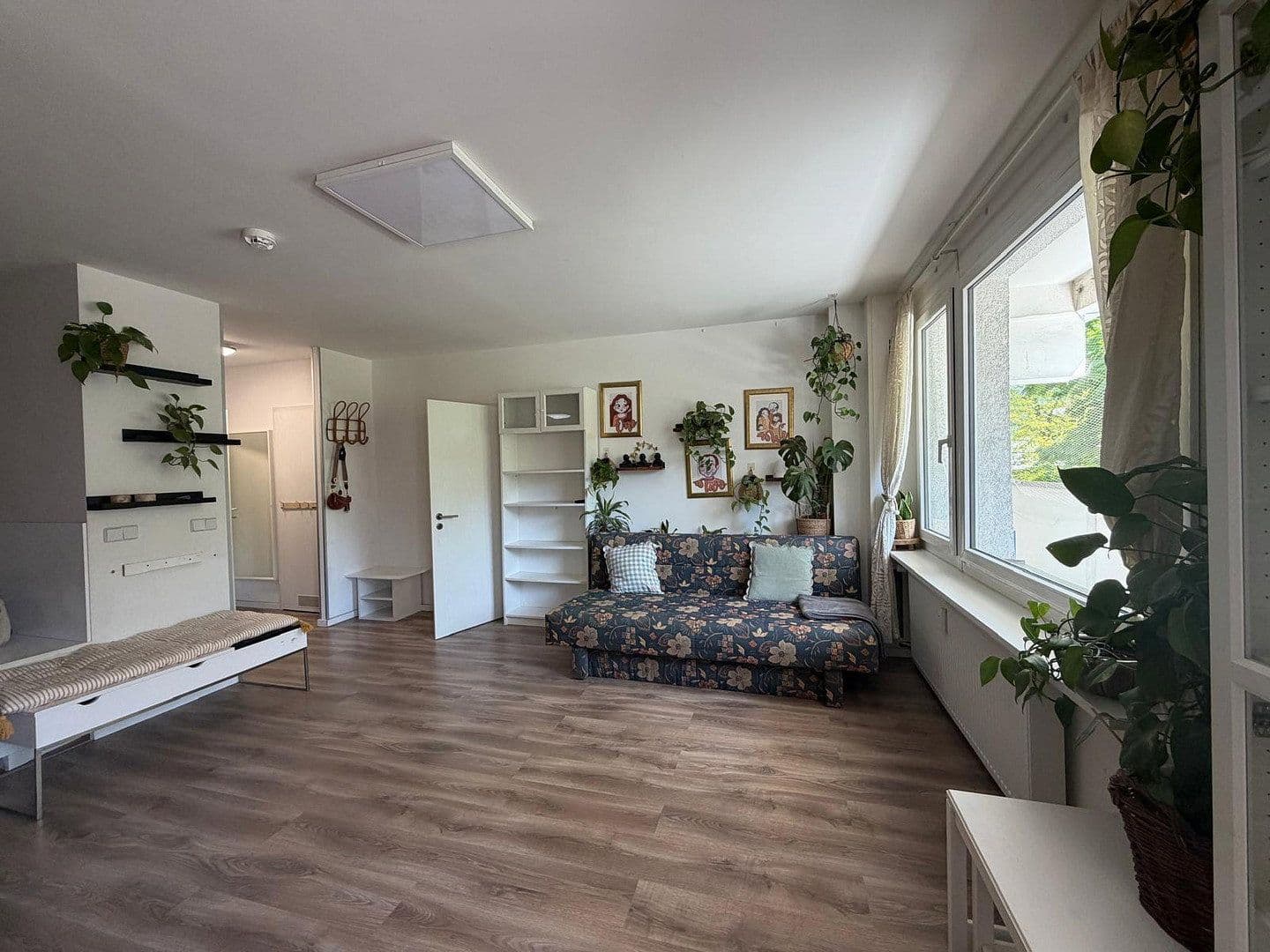 Prenájom bytu 3-izbový 75 m², Berlin, Berlín Prenájom bytu 3-izbový 75 m², Berlin, Berlín