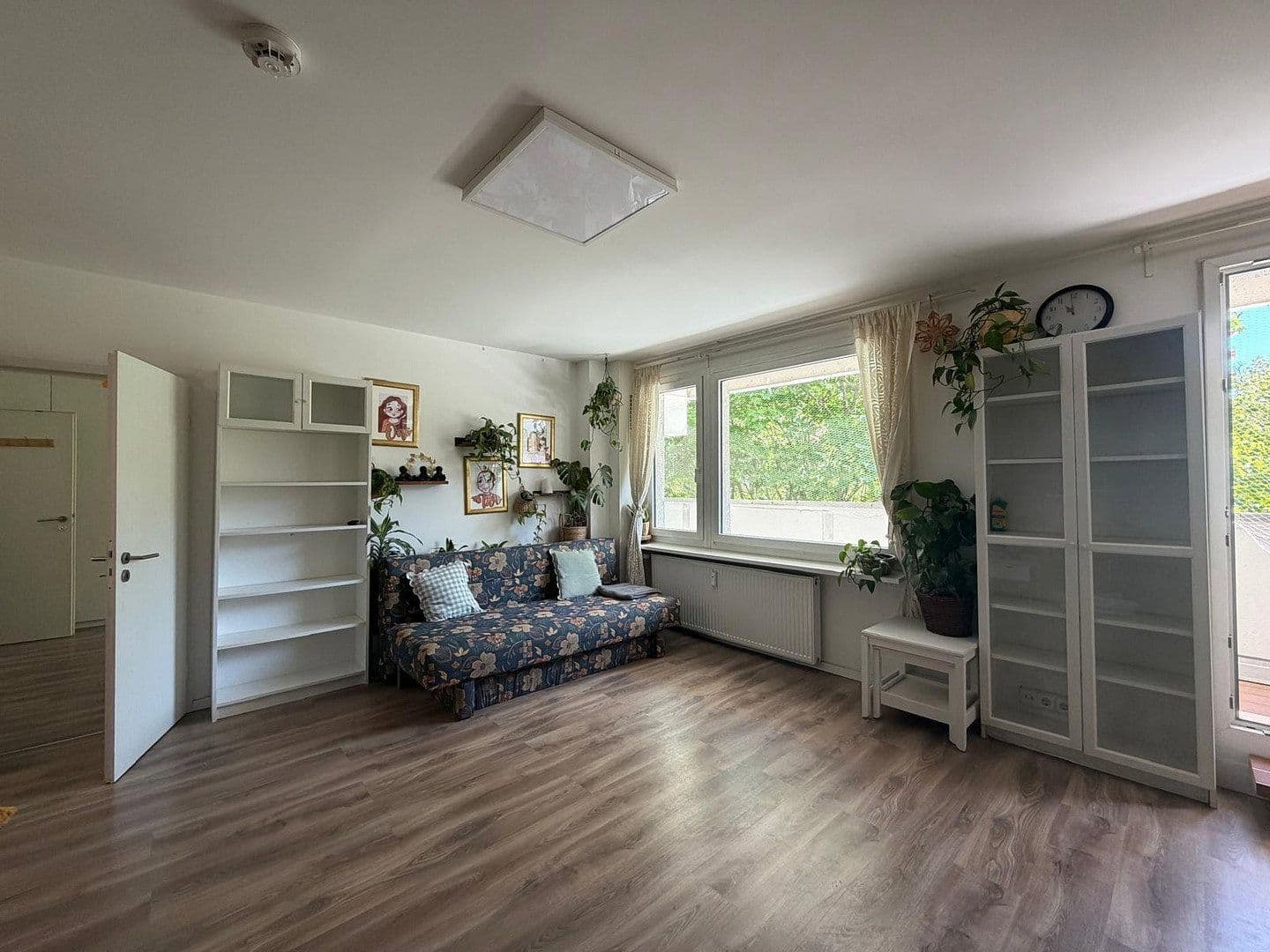 Prenájom bytu 3-izbový 75 m², Berlin, Berlín Prenájom bytu 3-izbový 75 m², Berlin, Berlín