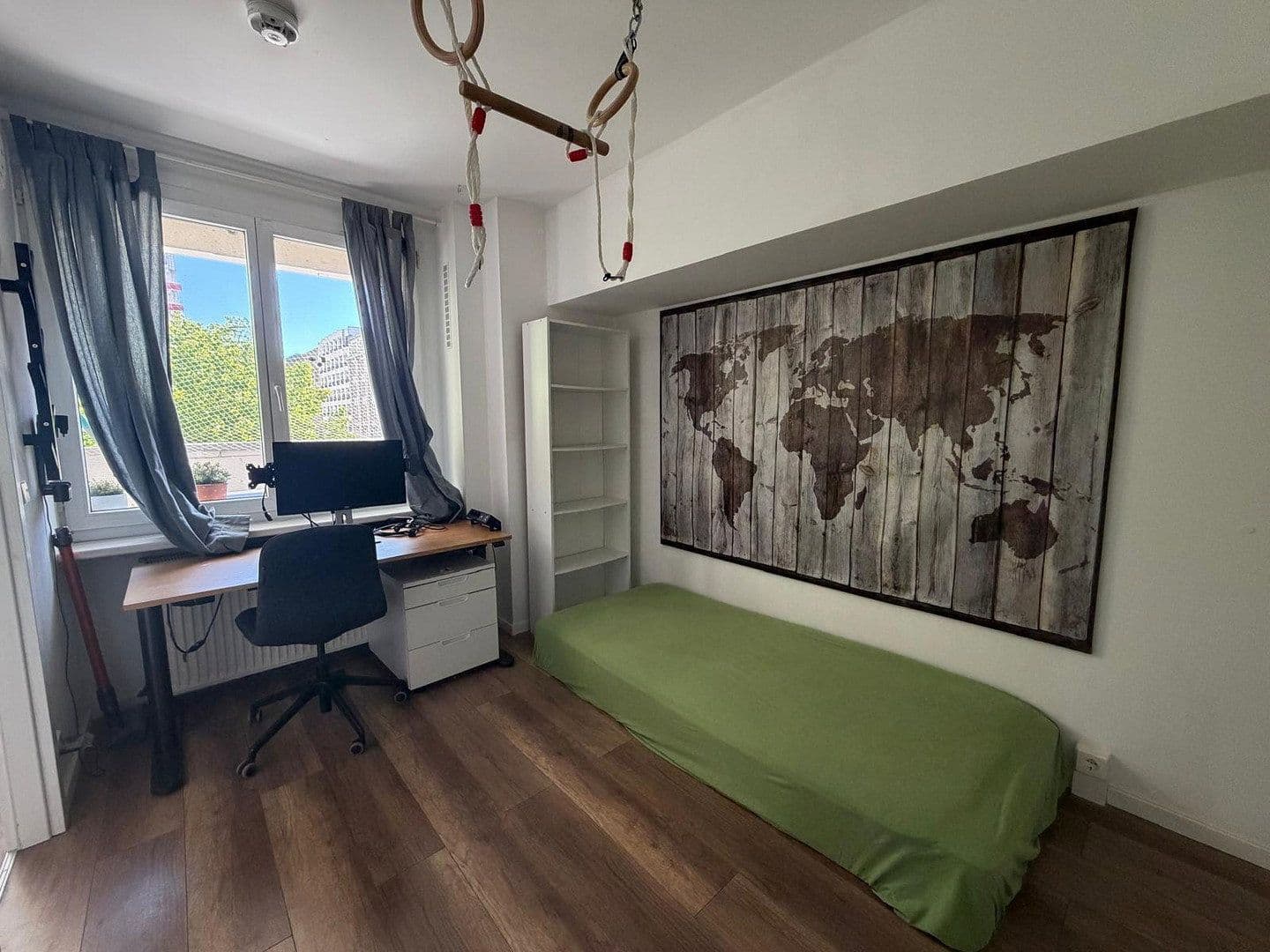Prenájom bytu 3-izbový 75 m², Berlin, Berlín Prenájom bytu 3-izbový 75 m², Berlin, Berlín