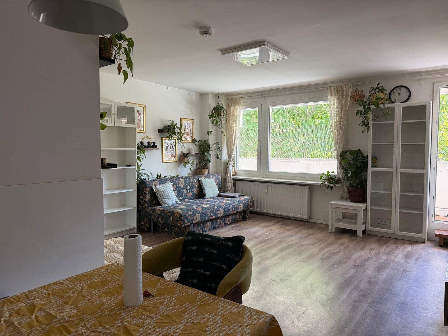 Prenájom bytu 3-izbový 75 m², Berlin, Berlín Prenájom bytu 3-izbový 75 m², Berlin, Berlín