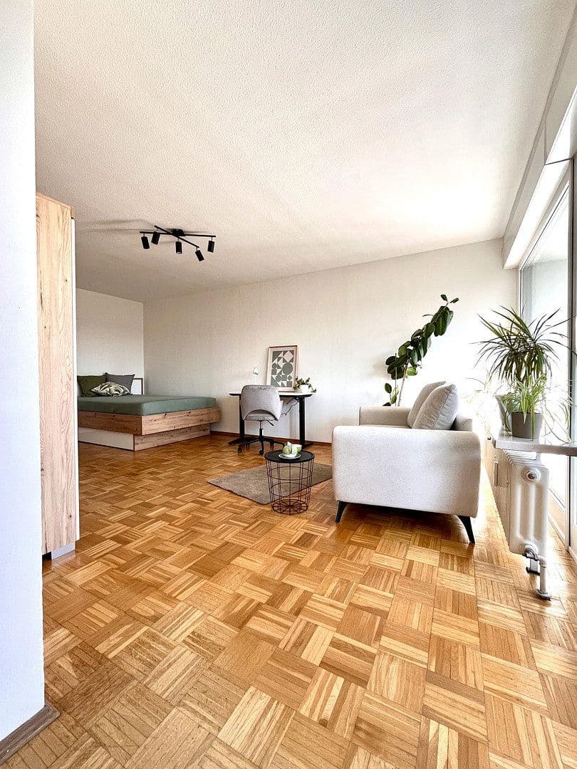 Prenájom bytu 92 m², Lilienthalstraße 23, Augsburg, Bavorsko Prenájom bytu 92 m², Lilienthalstraße 23, Augsburg, Bavorsko