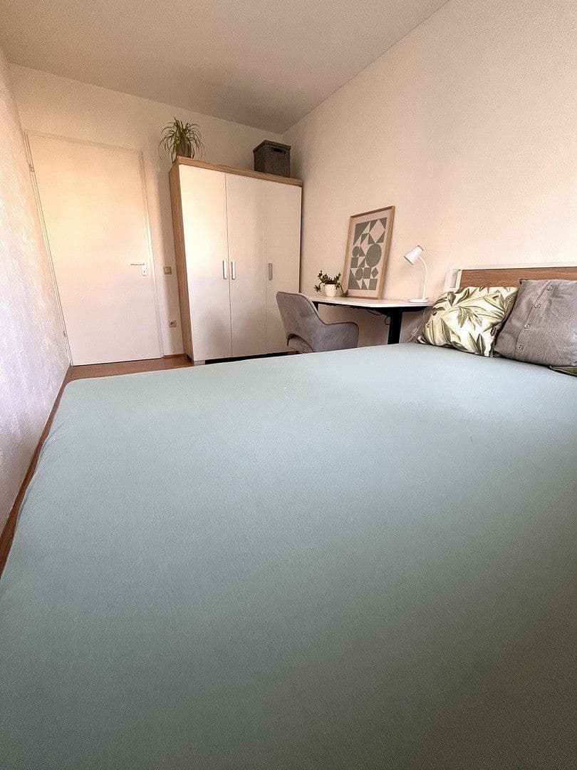 Prenájom bytu 92 m², Lilienthalstraße 23, Augsburg, Bavorsko Prenájom bytu 92 m², Lilienthalstraße 23, Augsburg, Bavorsko