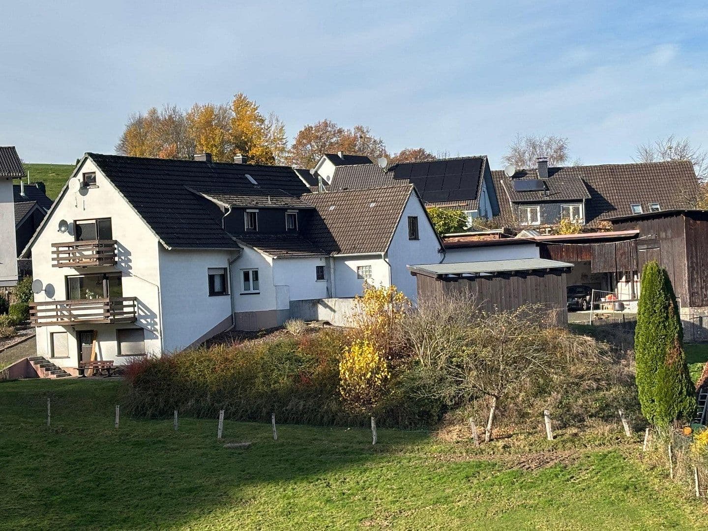 Predaj domu 208 m², pozemek 8.615 m², Bergstrasse 7, Lindlar, Severné Porýnie - Westfálsko Predaj domu 208 m², pozemek 8.615 m², Bergstrasse 7, Lindlar, Severné Porýnie - Westfálsko