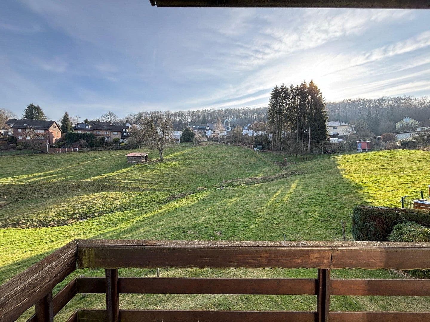 Predaj domu 208 m², pozemek 8.615 m², Bergstrasse 7, Lindlar, Severné Porýnie - Westfálsko Predaj domu 208 m², pozemek 8.615 m², Bergstrasse 7, Lindlar, Severné Porýnie - Westfálsko