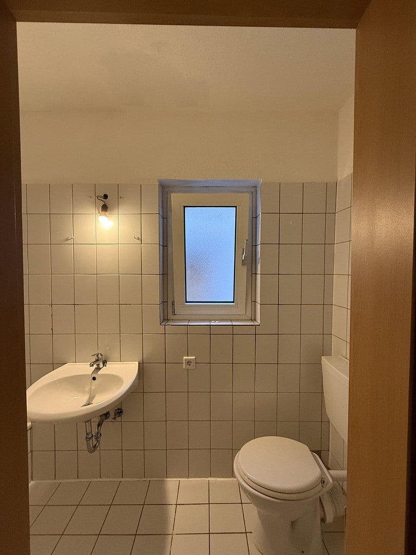 Prenájom bytu 2-izbový 59 m², Falkensteinstraße 2-4, Oberhausen, Severné Porýnie - Westfálsko Prenájom bytu 2-izbový 59 m², Falkensteinstraße 2-4, Oberhausen, Severné Porýnie - Westfálsko