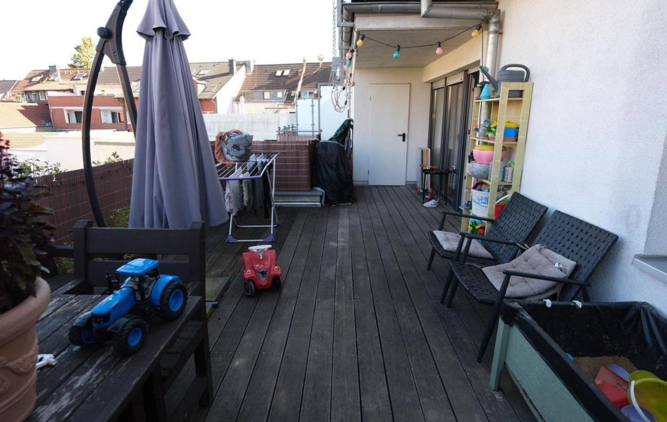 Prenájom bytu 3-izbový 71 m², Köln, Severné Porýnie - Westfálsko Prenájom bytu 3-izbový 71 m², Köln, Severné Porýnie - Westfálsko