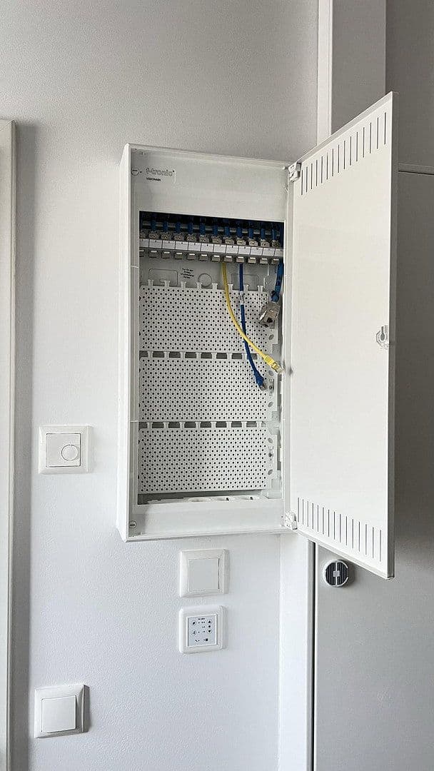 Prenájom domu 158 m², pozemek 380 m², An der Vogelweide 66, Leipzig, Sasko Prenájom domu 158 m², pozemek 380 m², An der Vogelweide 66, Leipzig, Sasko