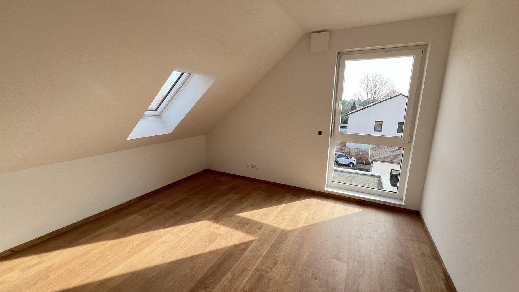 Prenájom domu 158 m², pozemek 380 m², An der Vogelweide 66, Leipzig, Sasko Prenájom domu 158 m², pozemek 380 m², An der Vogelweide 66, Leipzig, Sasko