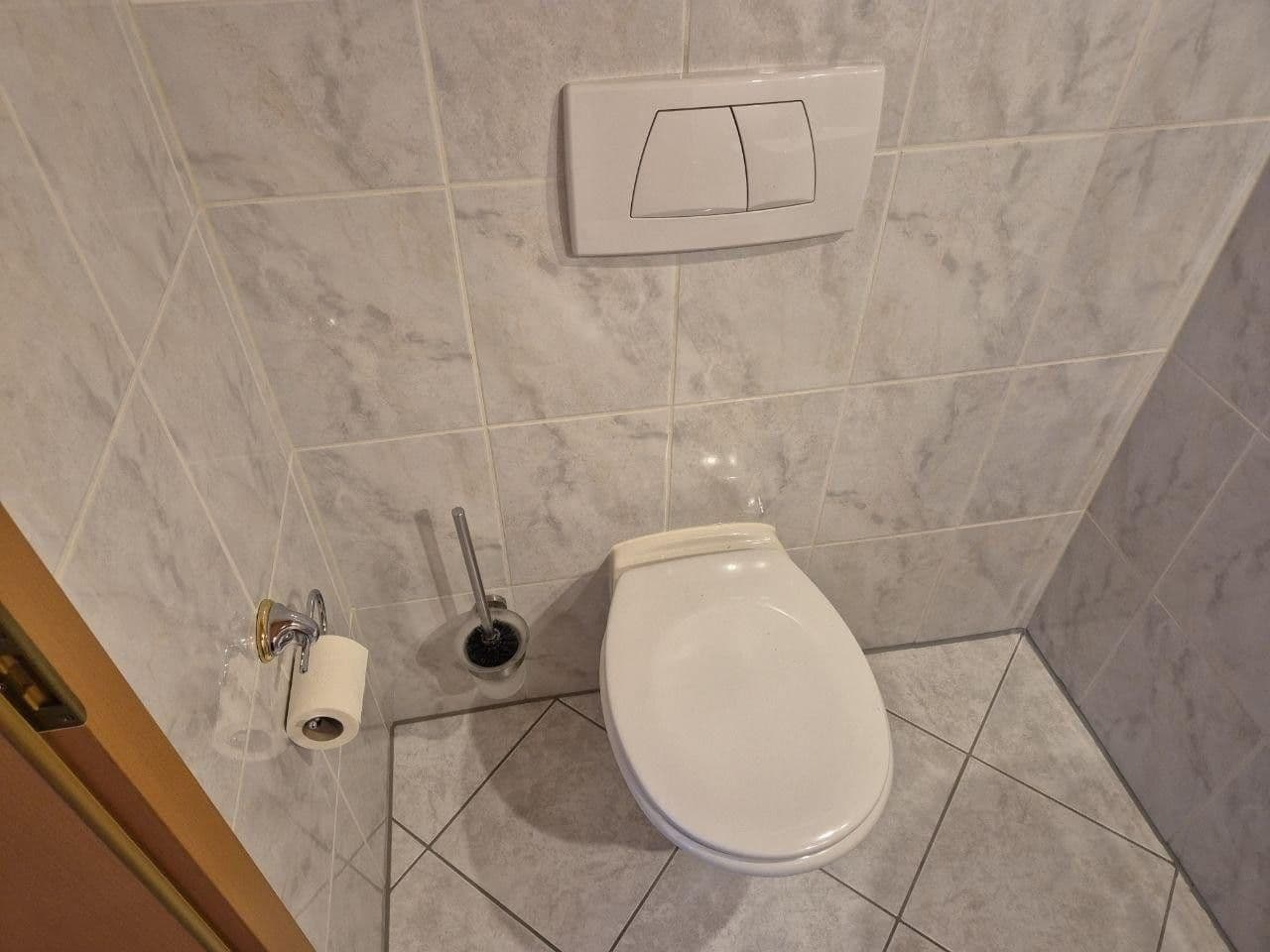 Prenájom bytu 3-izbový 108 m², Habichtswald, Hesensko Prenájom bytu 3-izbový 108 m², Habichtswald, Hesensko