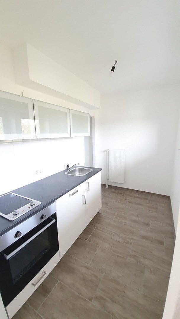 Prenájom bytu 1-izbový 39 m², Pinneberg, Šlezvicko-Holštajnsko Prenájom bytu 1-izbový 39 m², Pinneberg, Šlezvicko-Holštajnsko