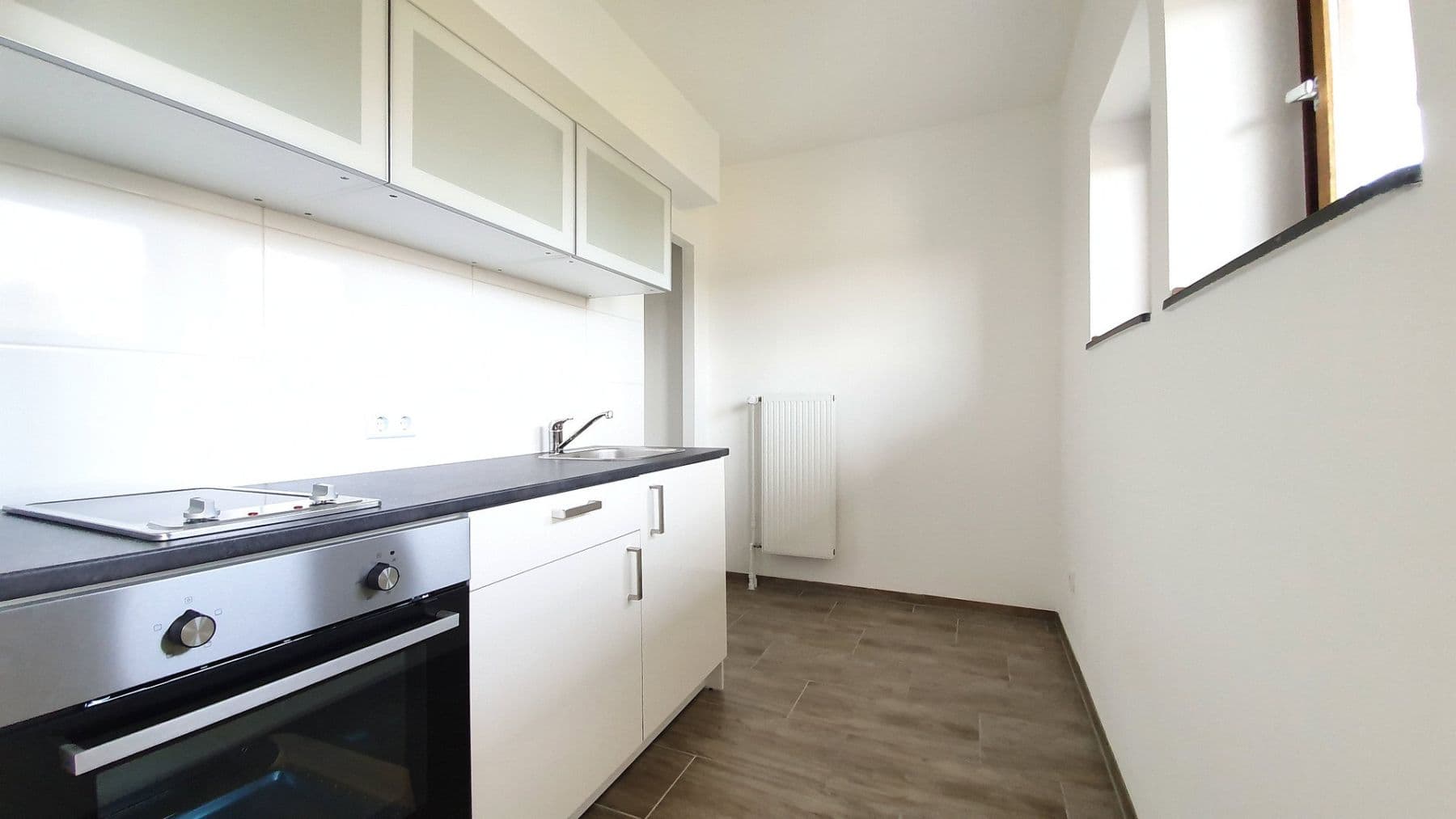 Prenájom bytu 1-izbový 39 m², Pinneberg, Šlezvicko-Holštajnsko Prenájom bytu 1-izbový 39 m², Pinneberg, Šlezvicko-Holštajnsko