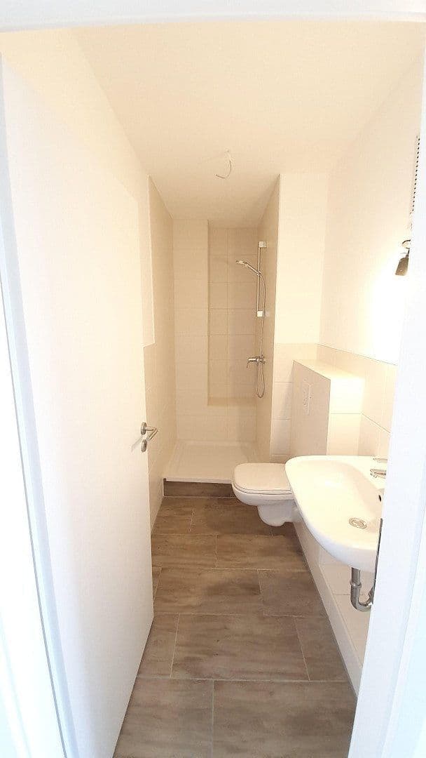 Prenájom bytu 1-izbový 39 m², Pinneberg, Šlezvicko-Holštajnsko Prenájom bytu 1-izbový 39 m², Pinneberg, Šlezvicko-Holštajnsko
