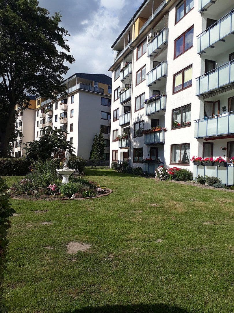Prenájom bytu 1-izbový 39 m², Pinneberg, Šlezvicko-Holštajnsko Prenájom bytu 1-izbový 39 m², Pinneberg, Šlezvicko-Holštajnsko