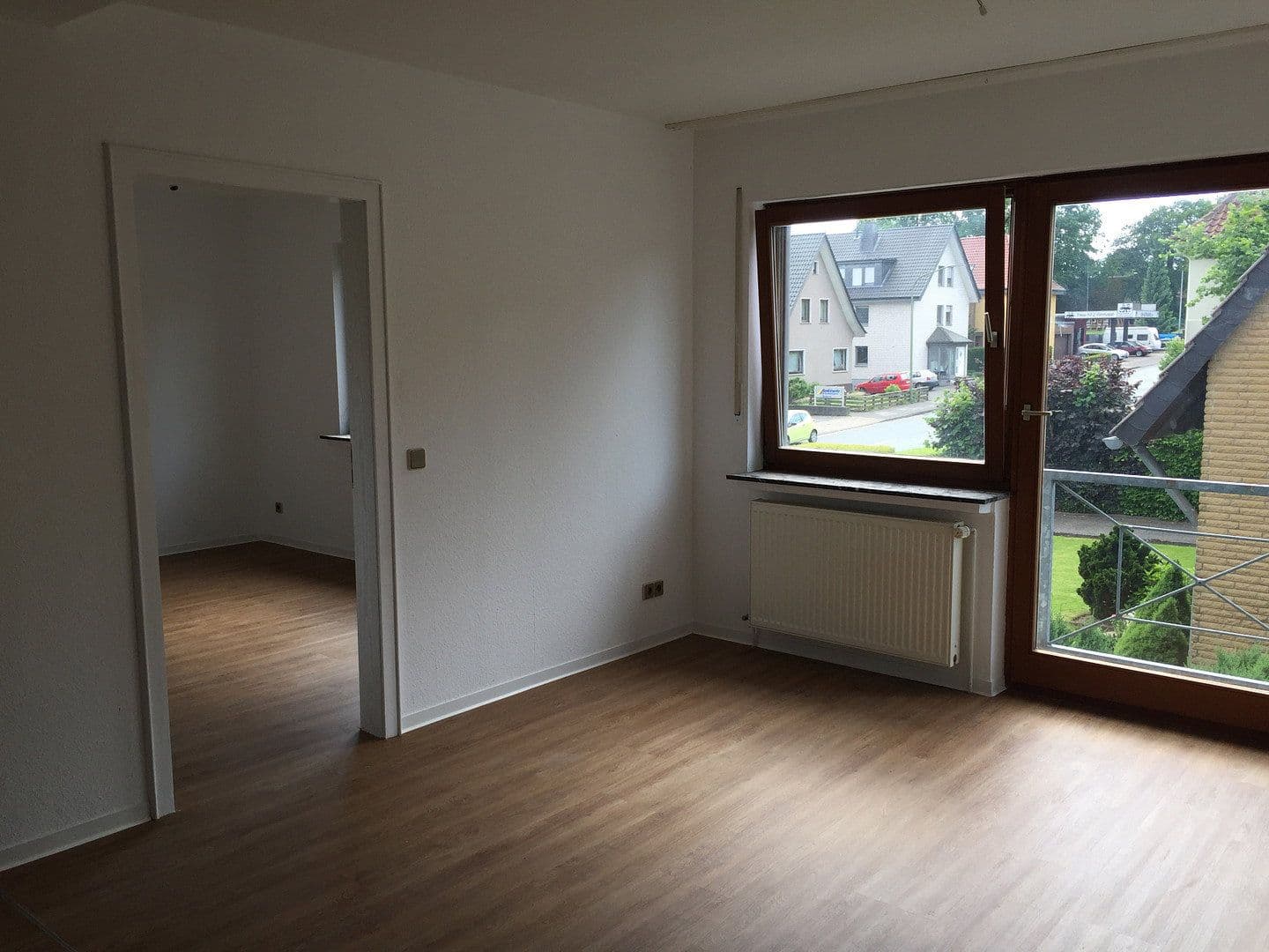 Prenájom bytu 4-izbový 100 m², Eickumer Str. 35, Bielefeld, Severné Porýnie - Westfálsko Prenájom bytu 4-izbový 100 m², Eickumer Str. 35, Bielefeld, Severné Porýnie - Westfálsko
