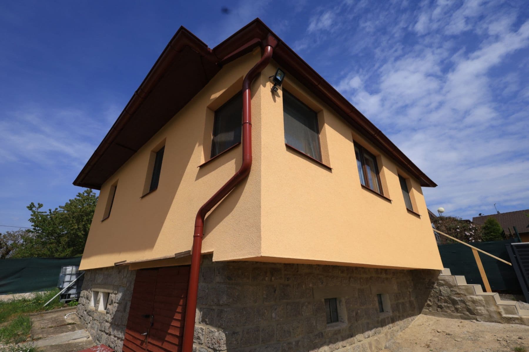 Predaj domu 88 m², pozemek 429 m², Mnichovice, Středočeský kraj Predaj domu 88 m², pozemek 429 m², Mnichovice, Středočeský kraj