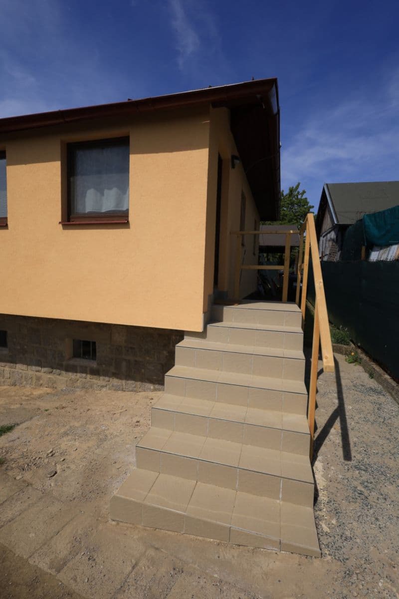 Predaj domu 88 m², pozemek 429 m², Mnichovice, Středočeský kraj Predaj domu 88 m², pozemek 429 m², Mnichovice, Středočeský kraj