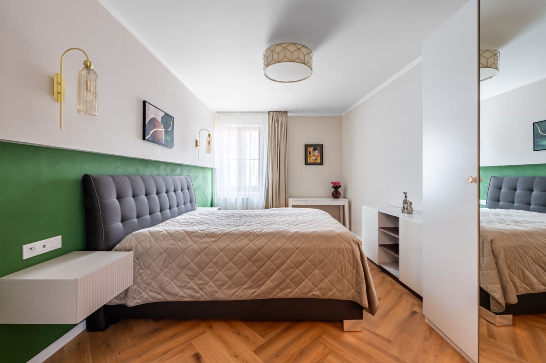 Predaj bytu 3-izbový 100 m², Francouzská, Praha, Praha Predaj bytu 3-izbový 100 m², Francouzská, Praha, Praha