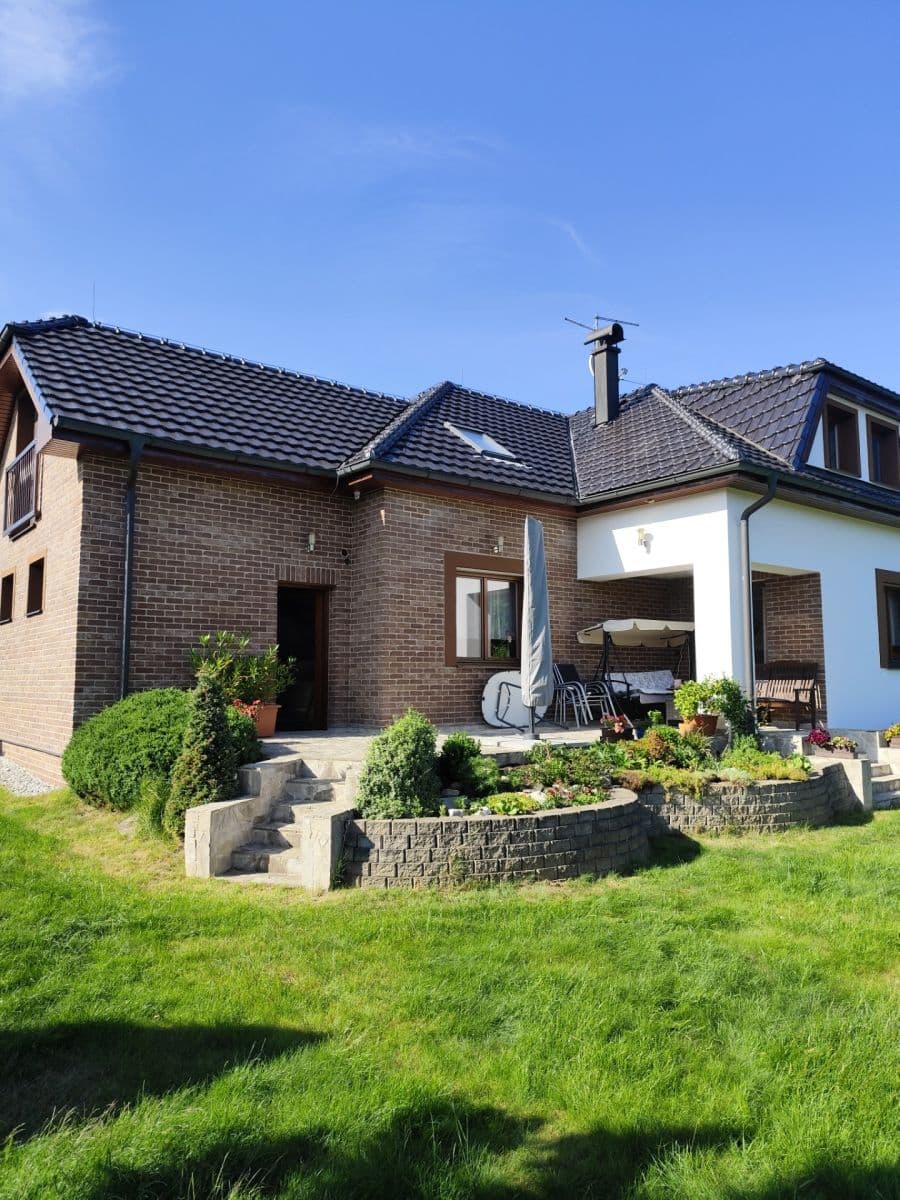 Predaj domu 248 m², pozemek 688 m², Velká Hleďsebe, Karlovarský kraj Predaj domu 248 m², pozemek 688 m², Velká Hleďsebe, Karlovarský kraj