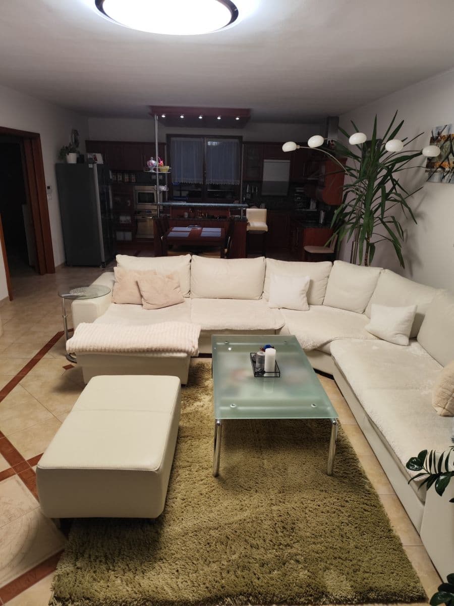 Predaj domu 248 m², pozemek 688 m², Velká Hleďsebe, Karlovarský kraj Predaj domu 248 m², pozemek 688 m², Velká Hleďsebe, Karlovarský kraj
