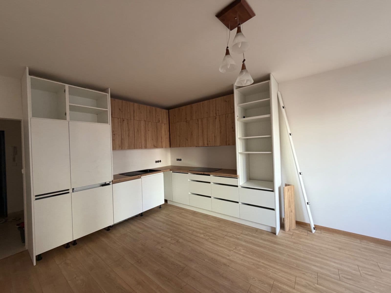 Prenájom bytu 2-izbový 56 m², Petržílkova, Praha, Praha Prenájom bytu 2-izbový 56 m², Petržílkova, Praha, Praha