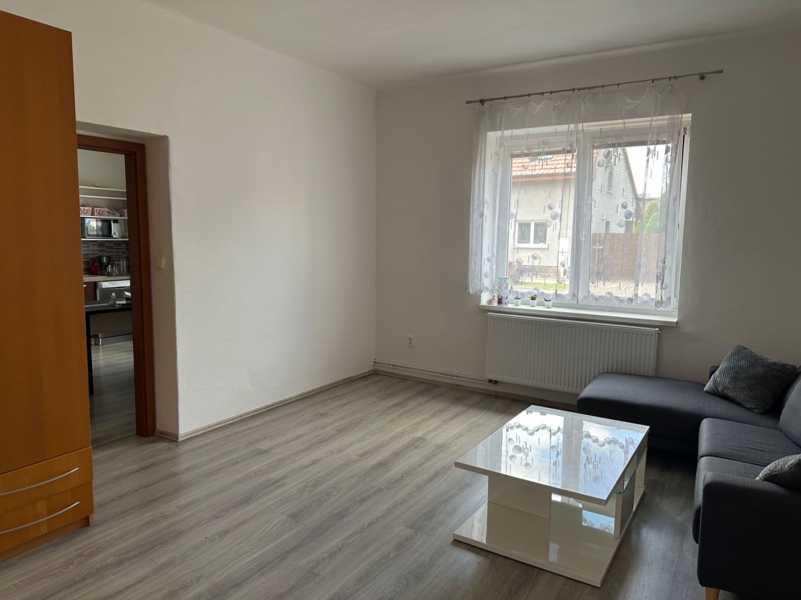 Prenájom bytu 1-izbový 48 m², Kostelecká, Mratín, Středočeský kraj Prenájom bytu 1-izbový 48 m², Kostelecká, Mratín, Středočeský kraj