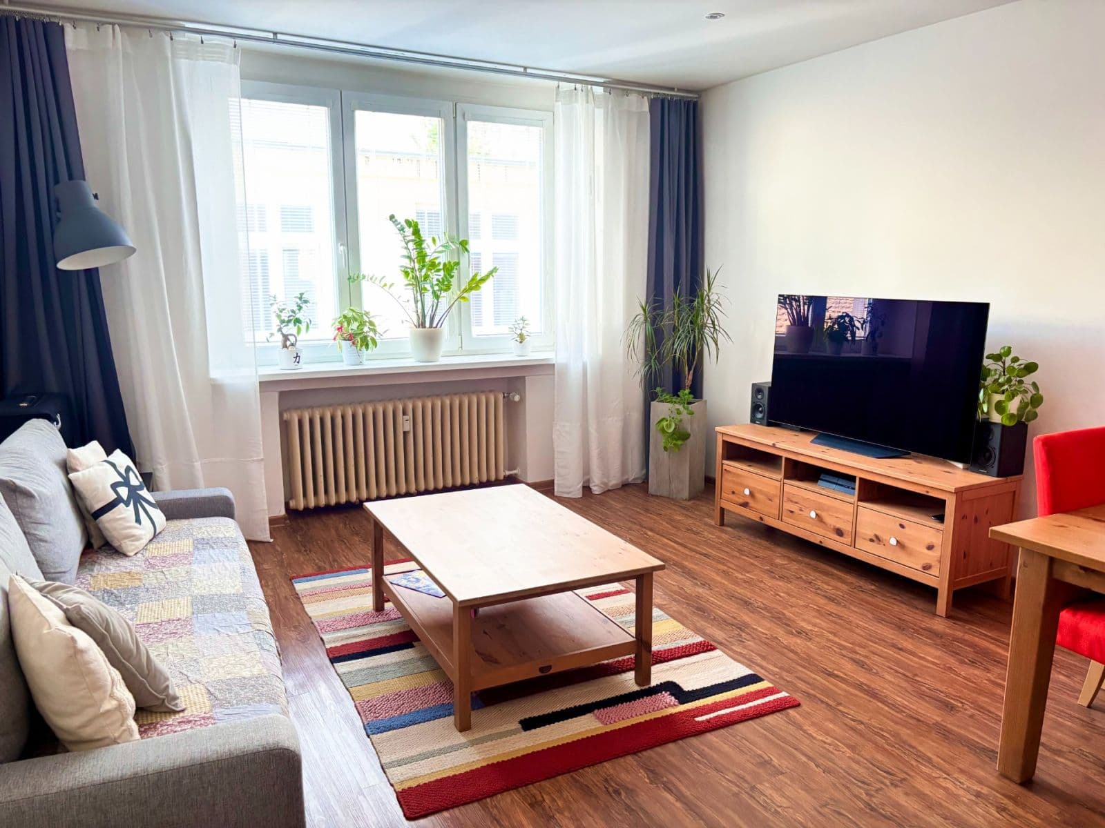 Prenájom bytu 2-izbový 62 m², Dělnická, Praha, Praha Prenájom bytu 2-izbový 62 m², Dělnická, Praha, Praha