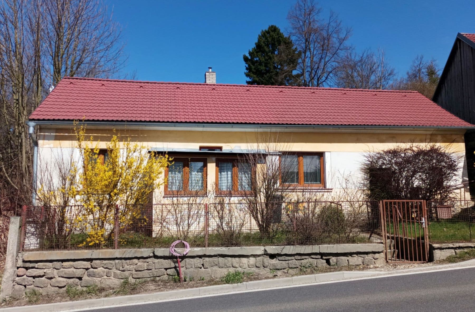 Predaj rekreačného objektu 106 m², pozemek 1.869 m², Zákostelní, Studená, Jihočeský kraj Predaj rekreačného objektu 106 m², pozemek 1.869 m², Zákostelní, Studená, Jihočeský kraj