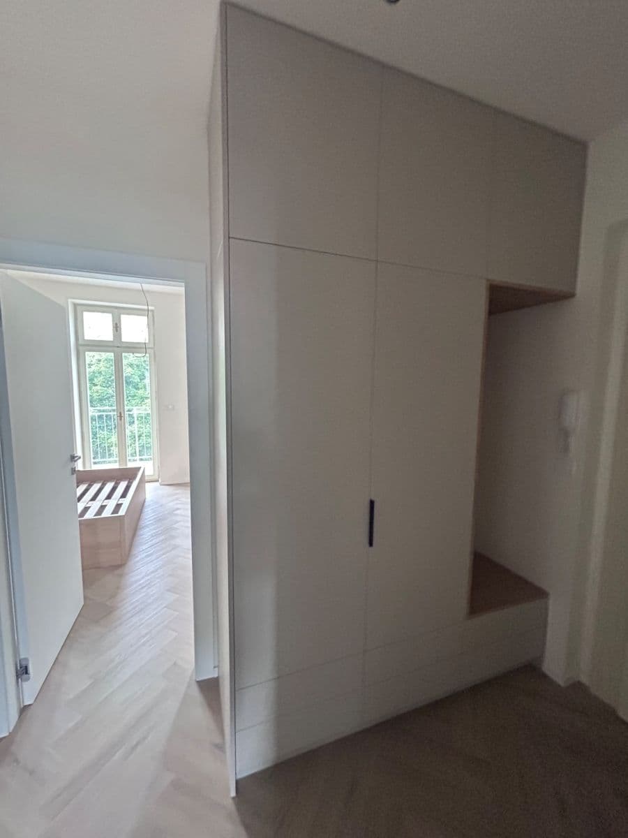 Prenájom bytu 2-izbový 48 m², Bořivojova, Praha, Praha Prenájom bytu 2-izbový 48 m², Bořivojova, Praha, Praha
