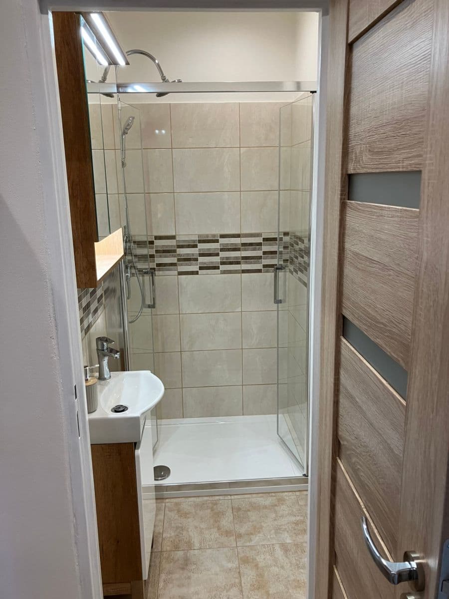 Prenájom bytu 1-izbový 24 m², Přesličková, Praha, Praha Prenájom bytu 1-izbový 24 m², Přesličková, Praha, Praha