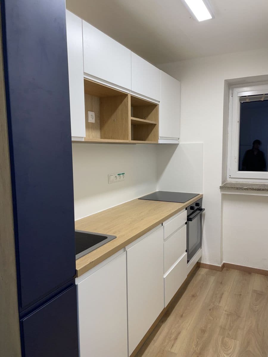 Prenájom bytu 3-izbový 58 m², Opletalova, Adamov, Jihomoravský kraj Prenájom bytu 3-izbový 58 m², Opletalova, Adamov, Jihomoravský kraj