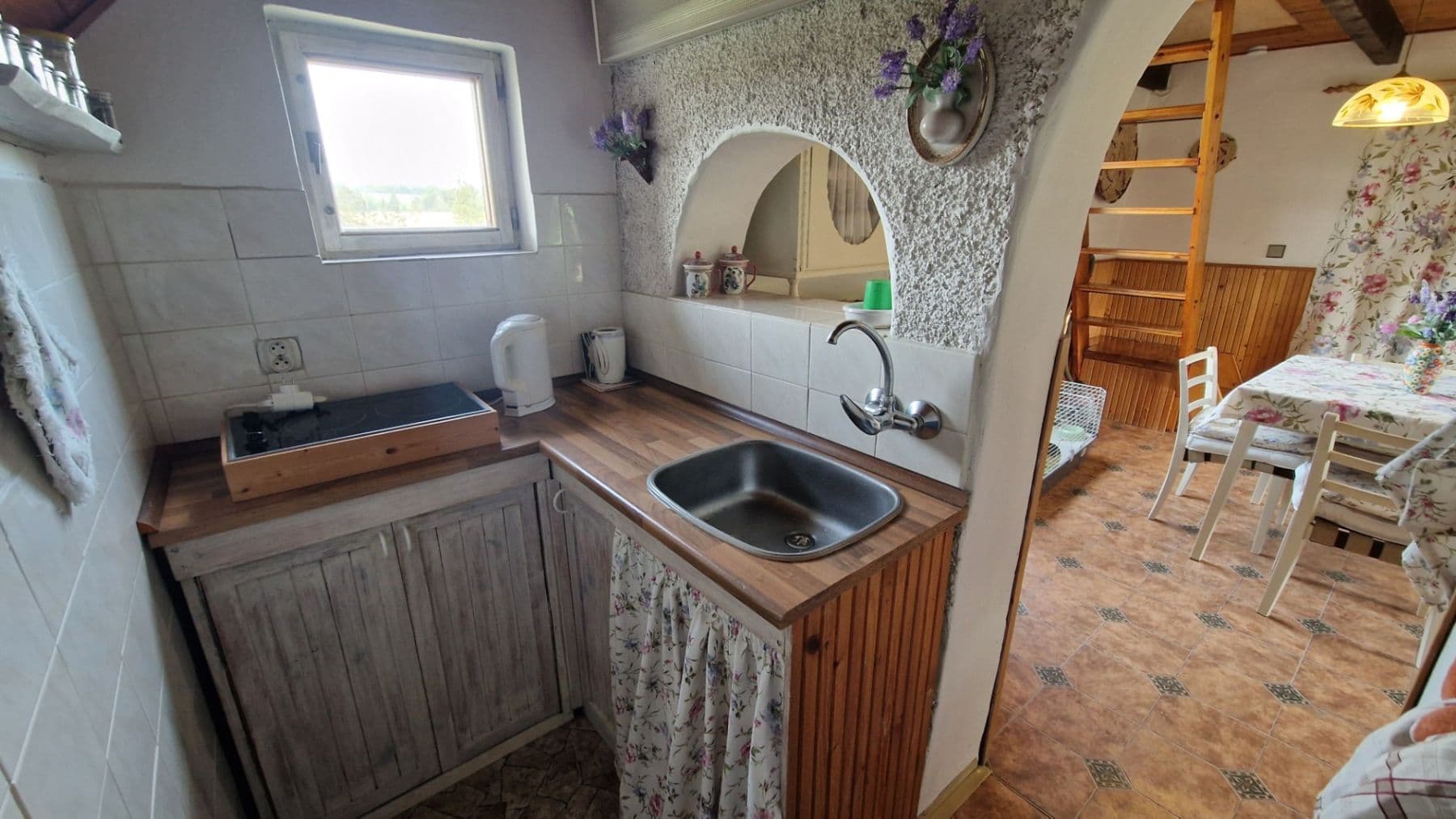 Predaj domu 206 m², pozemok 885 m², Slapsko, Jihočeský kraj Predaj domu 206 m², pozemok 885 m², Slapsko, Jihočeský kraj