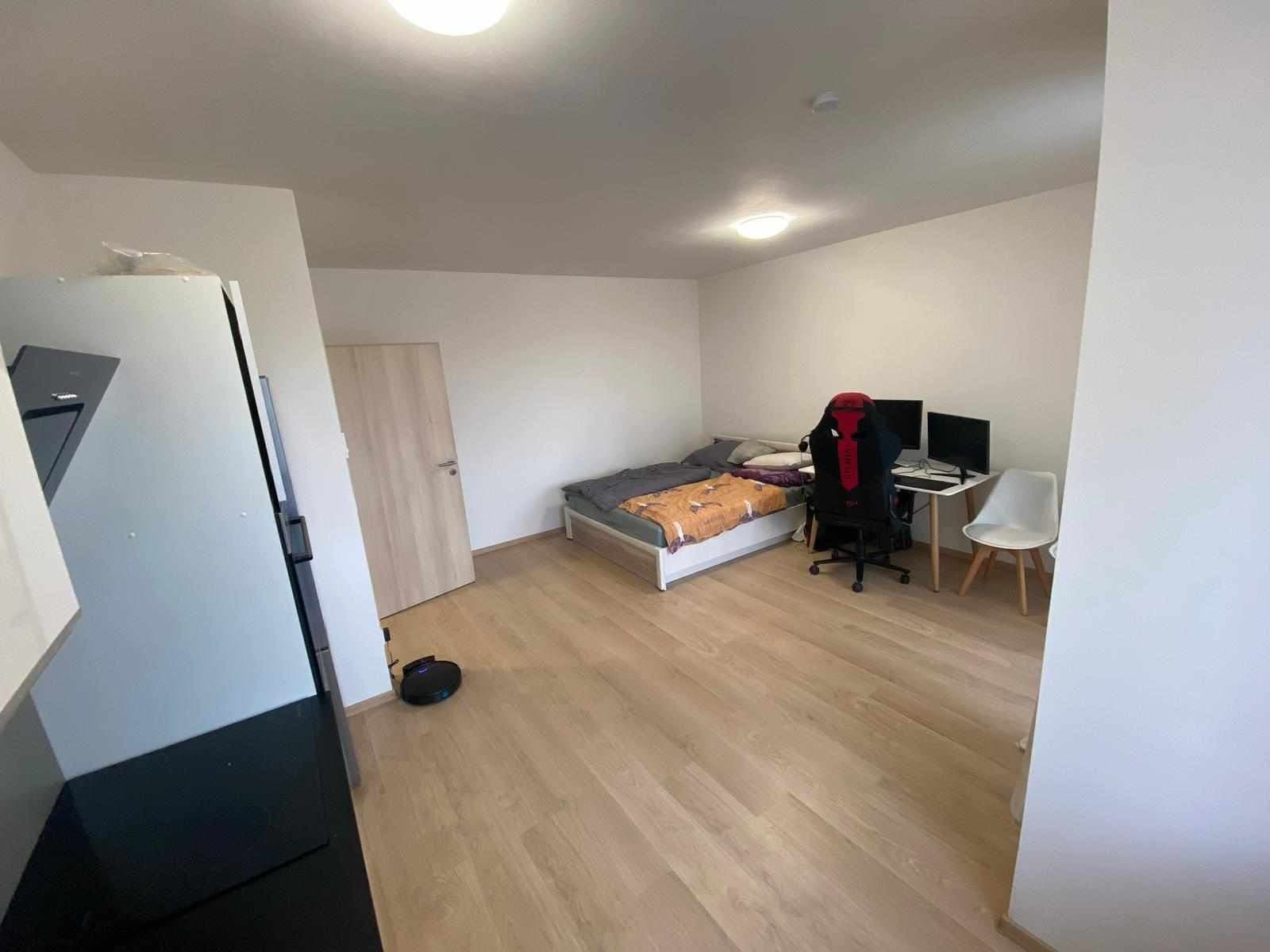 Prenájom bytu 1-izbový 35 m², Janského, Olomouc, Olomoucký kraj Prenájom bytu 1-izbový 35 m², Janského, Olomouc, Olomoucký kraj