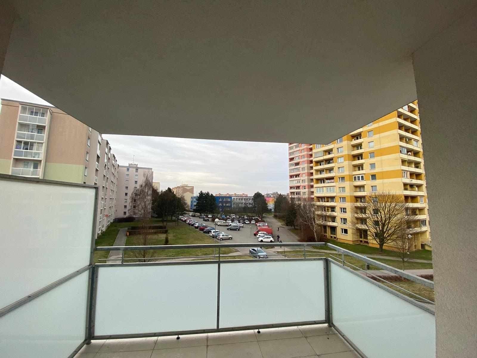 Prenájom bytu 1-izbový 35 m², Janského, Olomouc, Olomoucký kraj Prenájom bytu 1-izbový 35 m², Janského, Olomouc, Olomoucký kraj
