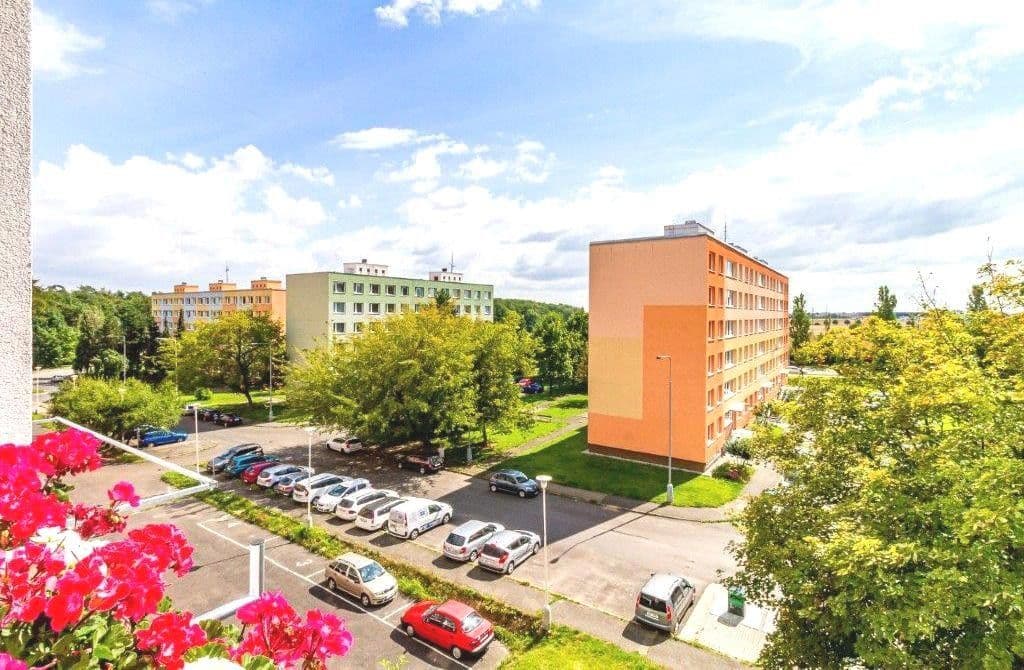 Prenájom bytu 2-izbový 41 m², Na růžovém poli, Kladno, Středočeský kraj Prenájom bytu 2-izbový 41 m², Na růžovém poli, Kladno, Středočeský kraj