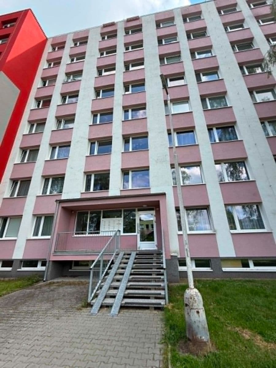 Prenájom bytu 2-izbový 41 m², Na růžovém poli, Kladno, Středočeský kraj Prenájom bytu 2-izbový 41 m², Na růžovém poli, Kladno, Středočeský kraj