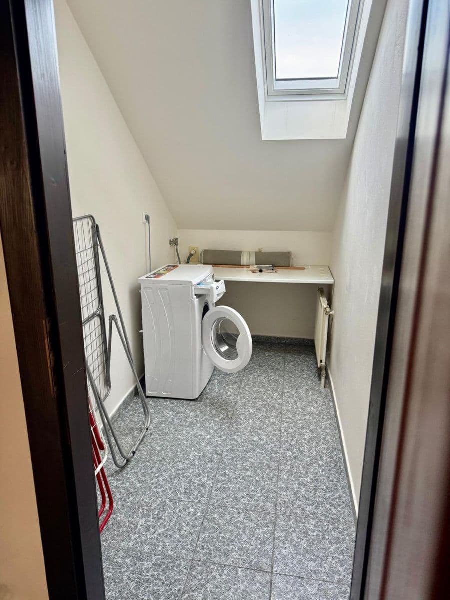 Prenájom domu 15 m², pozemek 1 m², Za Šmatlíkem, Praha, Praha Prenájom domu 15 m², pozemek 1 m², Za Šmatlíkem, Praha, Praha