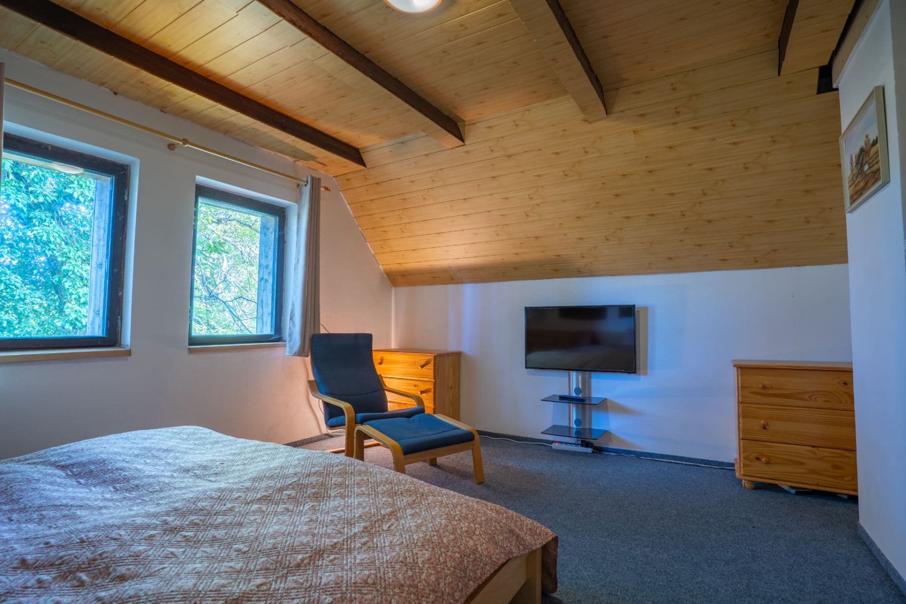 Predaj rekreačného objektu 57 m², pozemek 516 m², Zlatá Olešnice, Liberecký kraj Predaj rekreačného objektu 57 m², pozemek 516 m², Zlatá Olešnice, Liberecký kraj